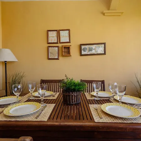 Διαμέρισμα Beautiful Beachside Duplex With Amazing Sea Views *