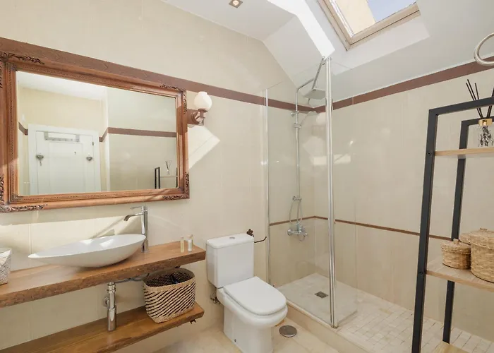 Beautiful Beachside Duplex With Amazing Sea Views