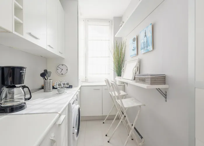 Beautiful Beachside Duplex With Amazing Sea Views *