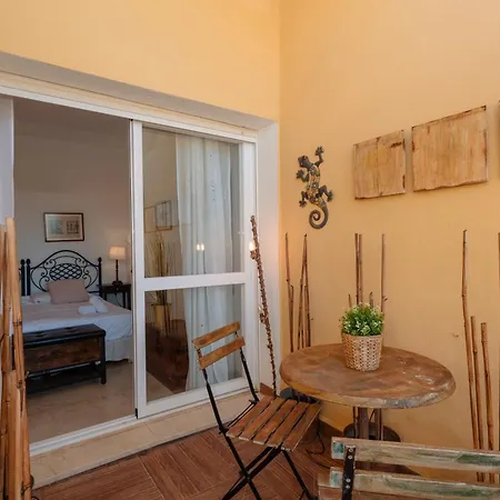 Beautiful Beachside Duplex With Amazing Sea Views * 마르베야