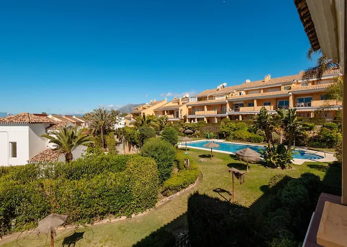 Apartmán Beautiful Beachside Duplex With Amazing Sea Views Marbella