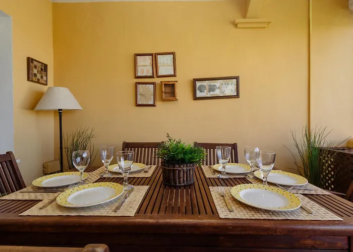 Apartmán Beautiful Beachside Duplex With Amazing Sea Views *