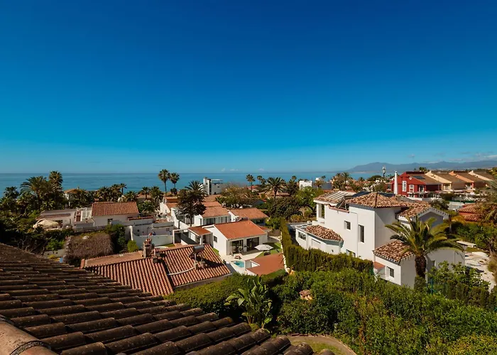Beautiful Beachside Duplex With Amazing Sea Views Apartmán *