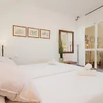 Lägenhet Beautiful Beachside Duplex With Amazing Sea Views Marbella