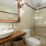 Lägenhet Beautiful Beachside Duplex With Amazing Sea Views