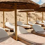 Beautiful Beachside Duplex With Amazing Sea Views Lägenhet *