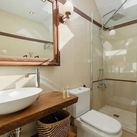 Apartmán Beautiful Beachside Duplex With Amazing Sea Views