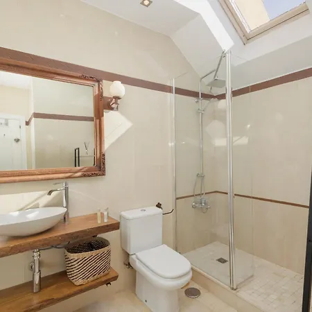 Beautiful Beachside Duplex With Amazing Sea Views